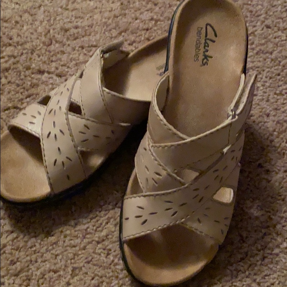 Clark’s sandals 6.5